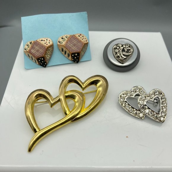 Vintage Heart Jewelry Lot, Fun Bundle of 3 Brooches and One Stud Earrings Pair - Picture 1 of 4